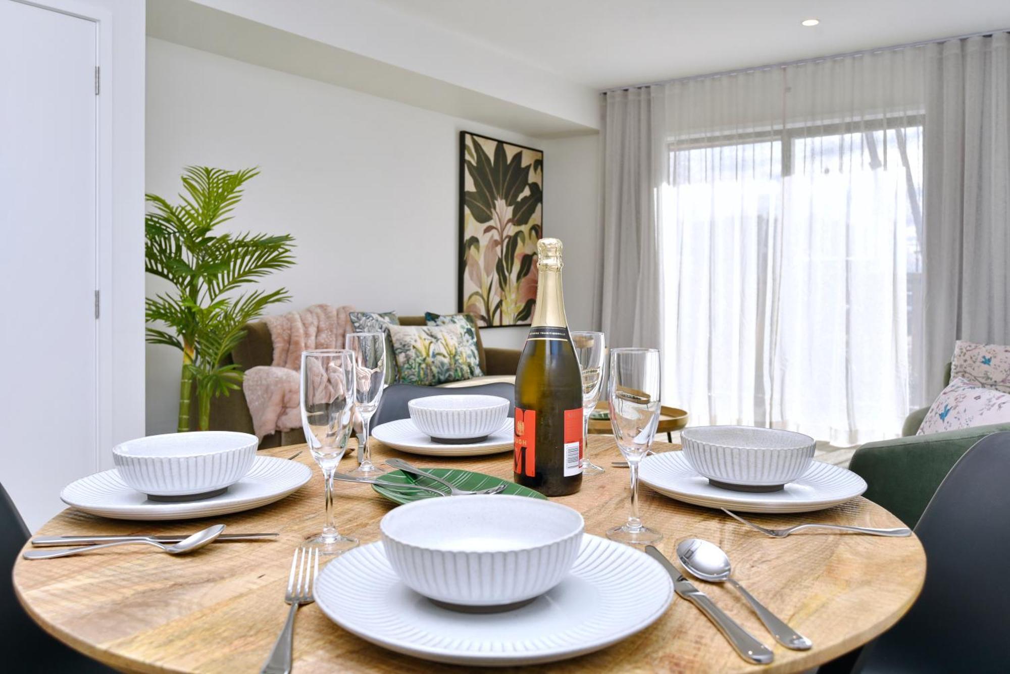 Hereford St Apartment - Christchurch Holiday Homes Eksteriør bilde